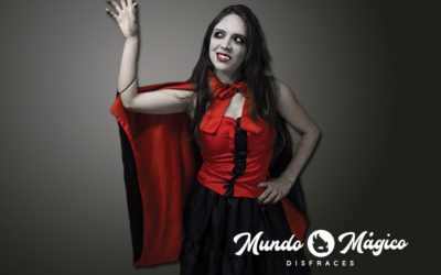 Vampiresa falda y blusa negro y rojo