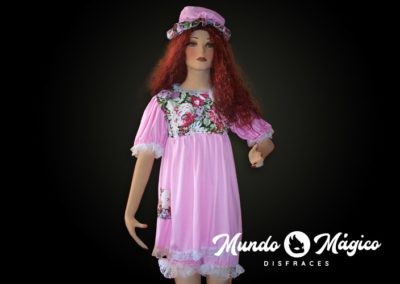 Muñeca rosada kiana blusa flores