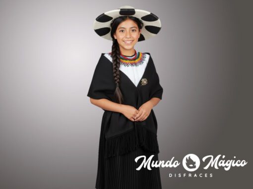 EC.185 Saraguro mujer T10 12